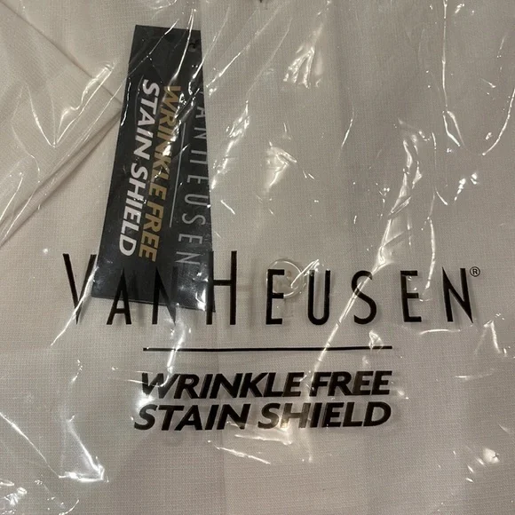 Van Heusen wrinkle free short sleeve button down shirt NWT - Picture 4 of 5